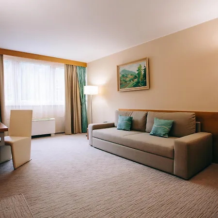 - Terme Hotel Dobrna