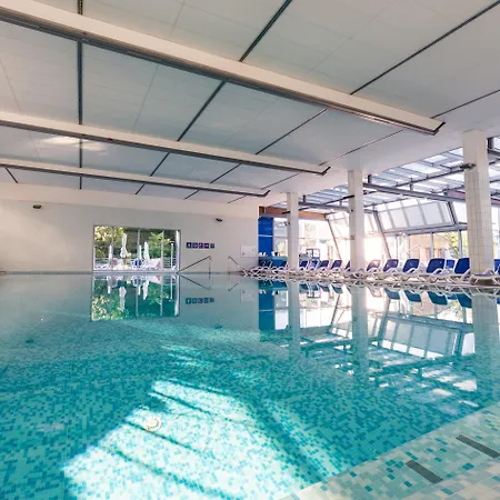 - Terme 4*